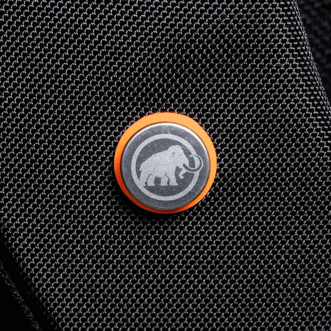 Mammut Xeron Messenger skuldertaske 14 L (Black)